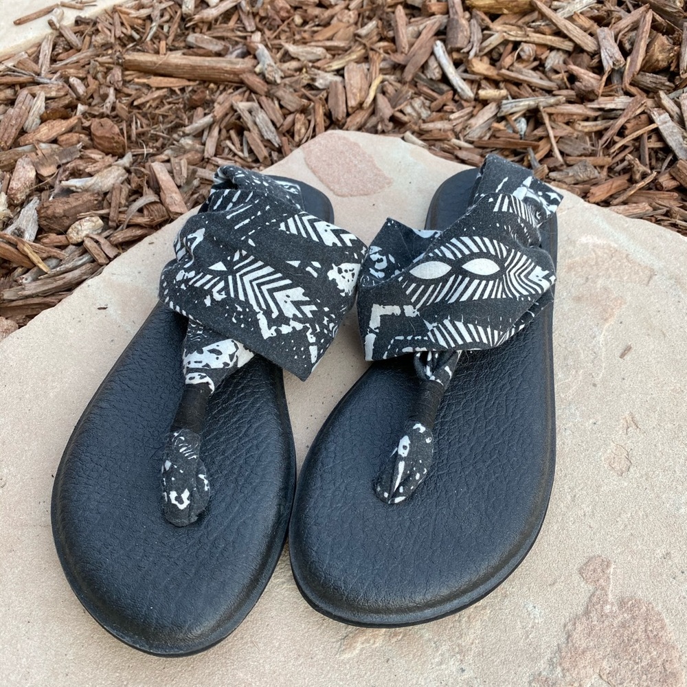 Sanuk Yoga Slings